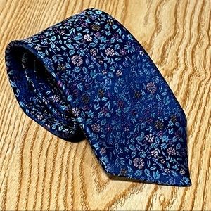 BLUE FLORAL CHARLES TYRWHITT TIE